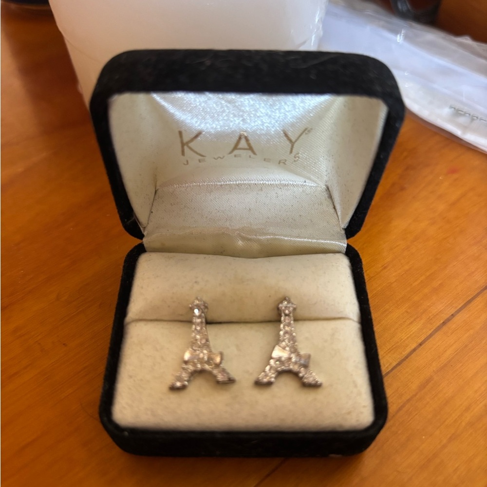 Kay Jewelers Eiffel Tower Earrings
